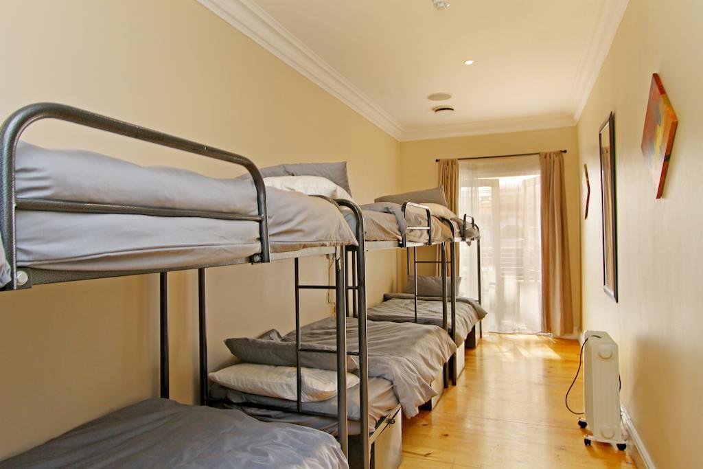 Forty8 Backpackers Hotel Le Cap Chambre photo