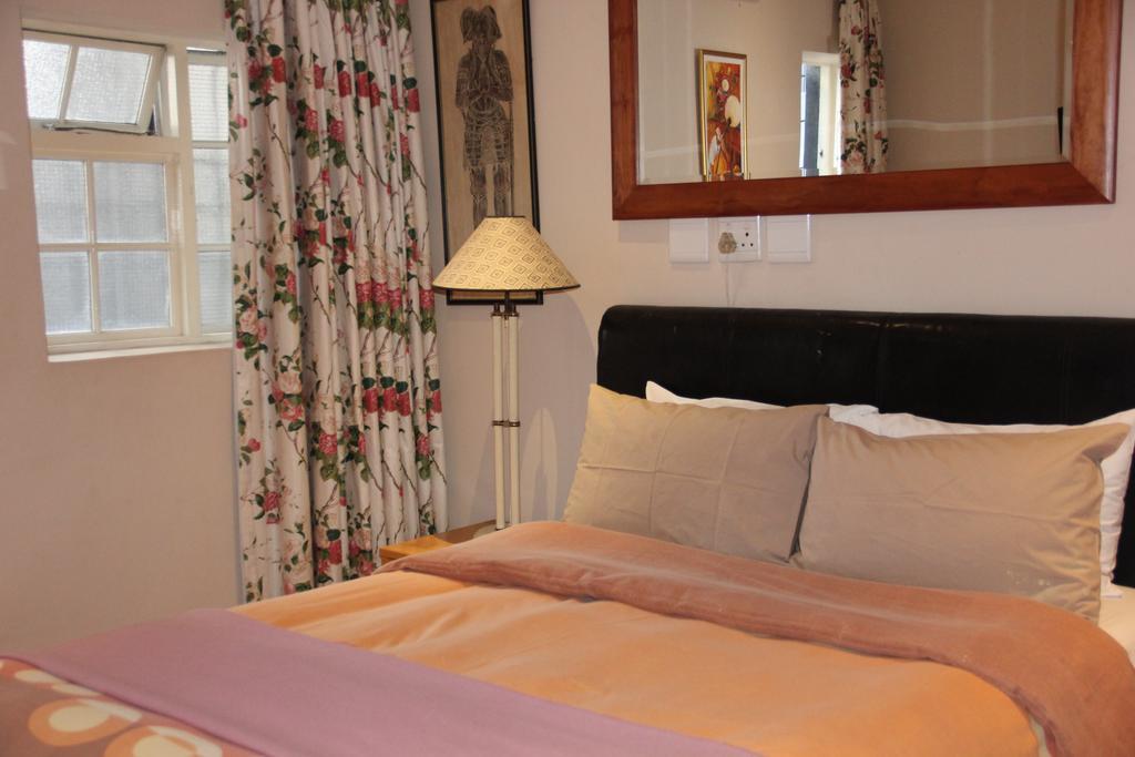 Forty8 Backpackers Hotel Le Cap Extérieur photo
