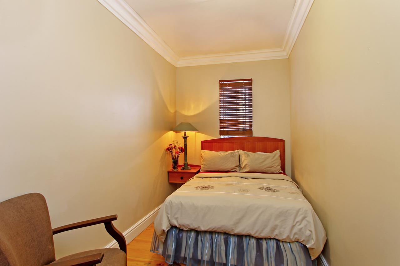 Forty8 Backpackers Hotel Le Cap Extérieur photo